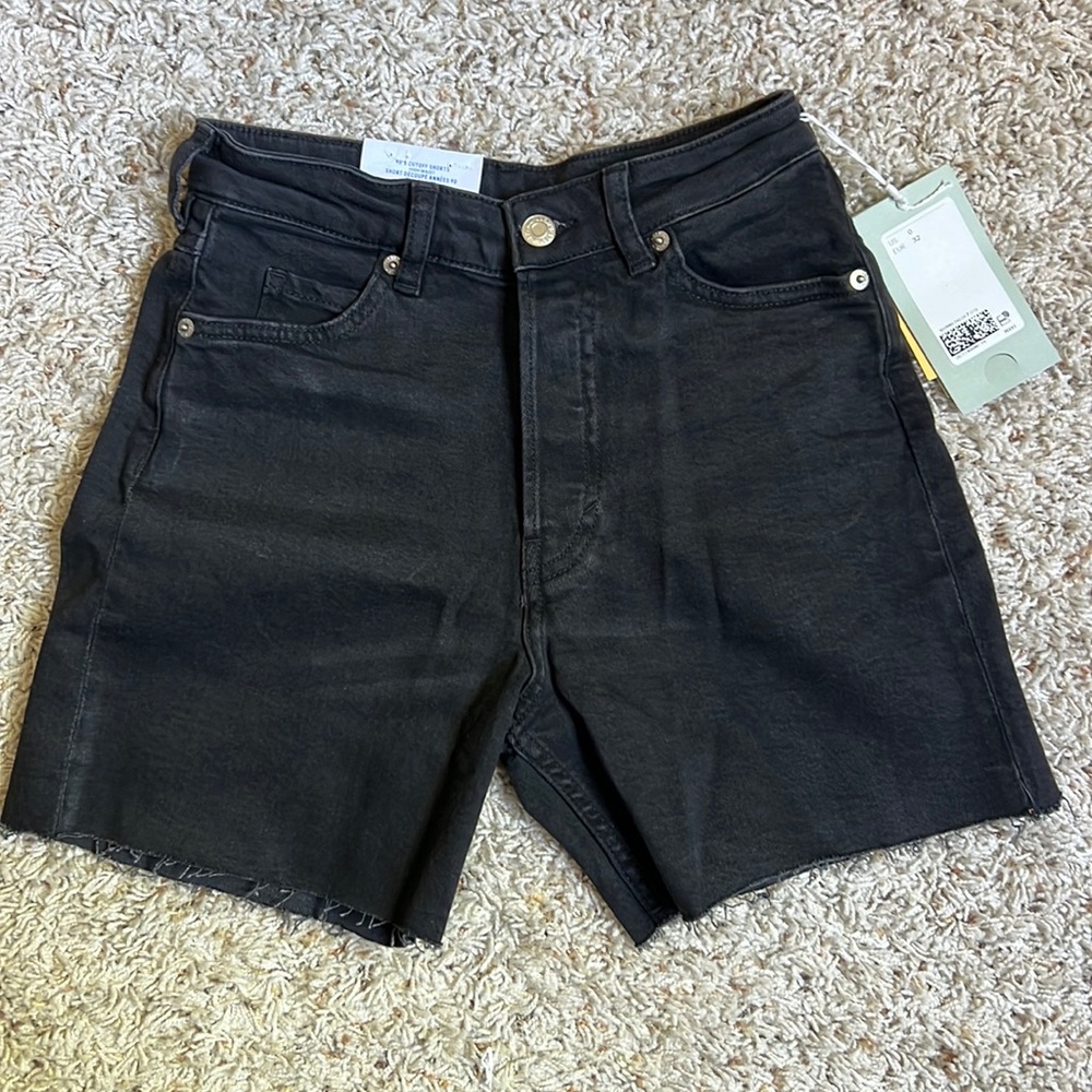 NWT H&M 90’s Cutoff Shorts